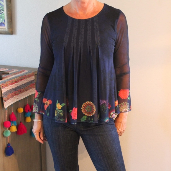 Desigual flower trimmed top - Picture 8 of 8